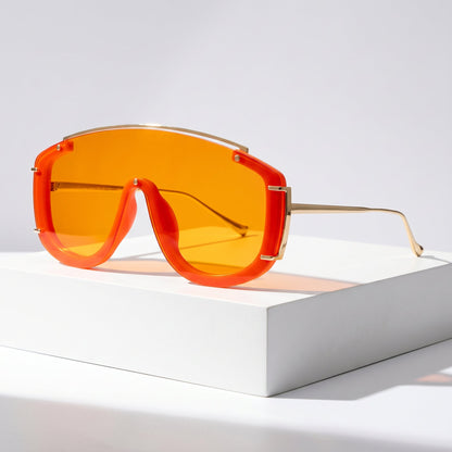 Vera Statement Sunglasses